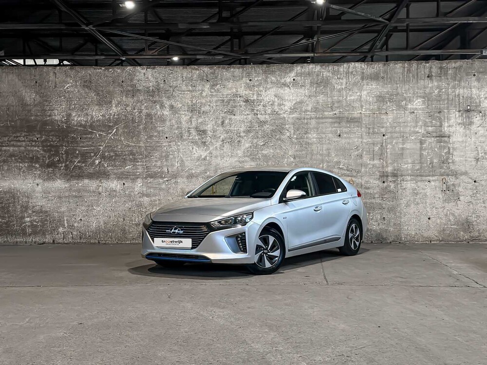 Hyundai IONIQ 1.6 GDi i-Motion 141pk 2018 (Origineel-NL), RF-975-B