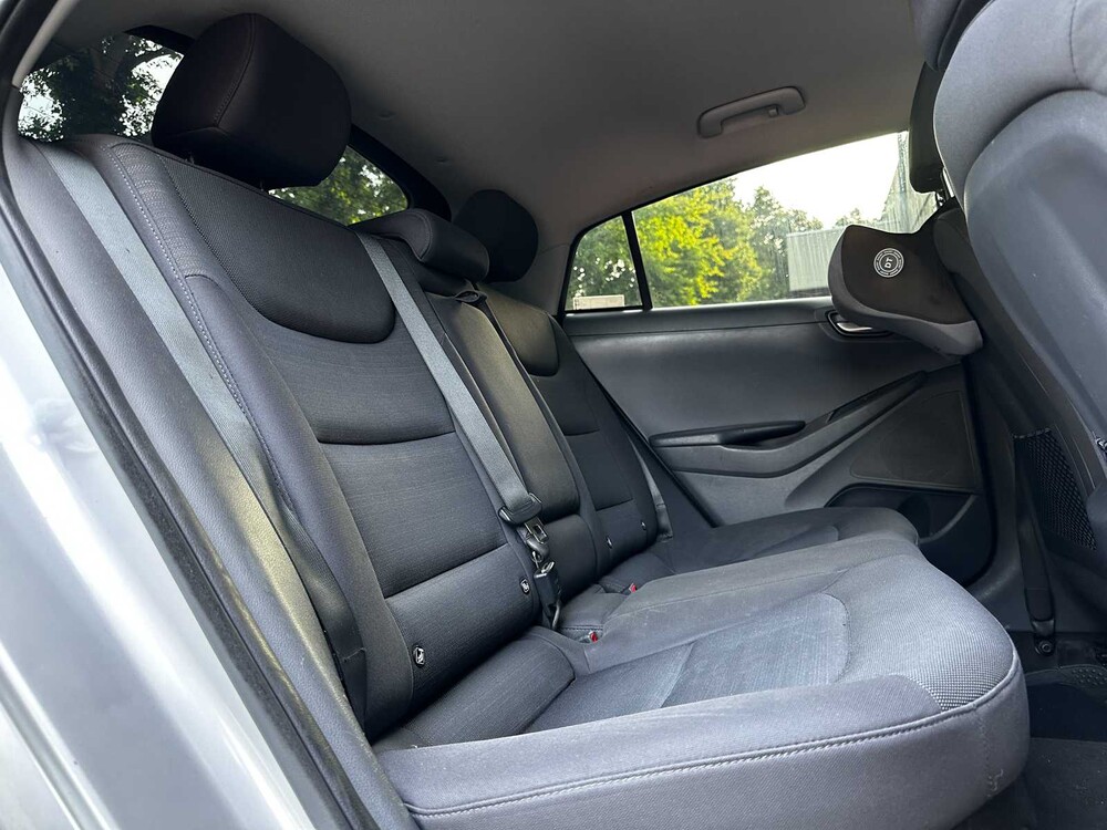Hyundai IONIQ 1.6 GDi i-Motion 141pk 2018 (Origineel-NL), RF-975-B