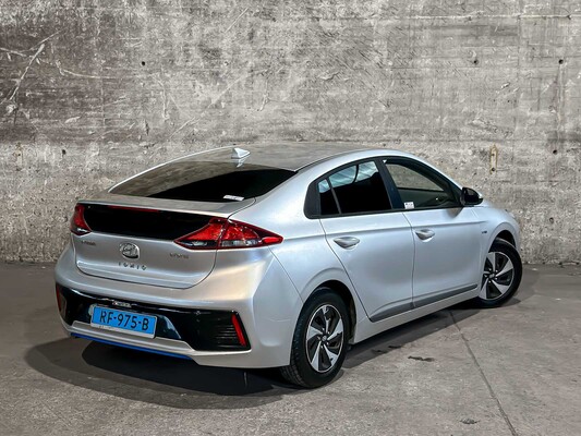 Hyundai IONIQ 1.6 GDi i-Motion 141pk 2018 (Origineel-NL), RF-975-B