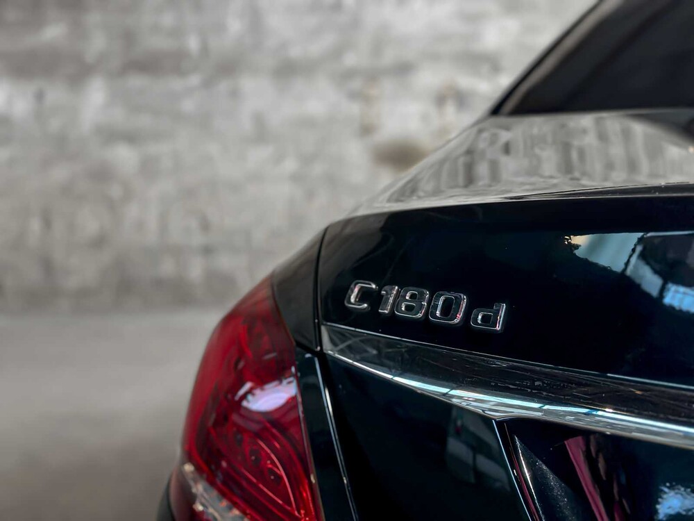 Mercedes-Benz C180 CDI Sport Edition Premium Plus 116pk 2019 C-klasse (Origineel-NL), SX-827-V