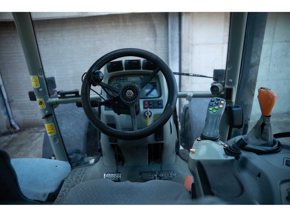 Lamborghini R8.270 DCR 270PK 4x4 Deutz 6 cilinder 2012 tractor