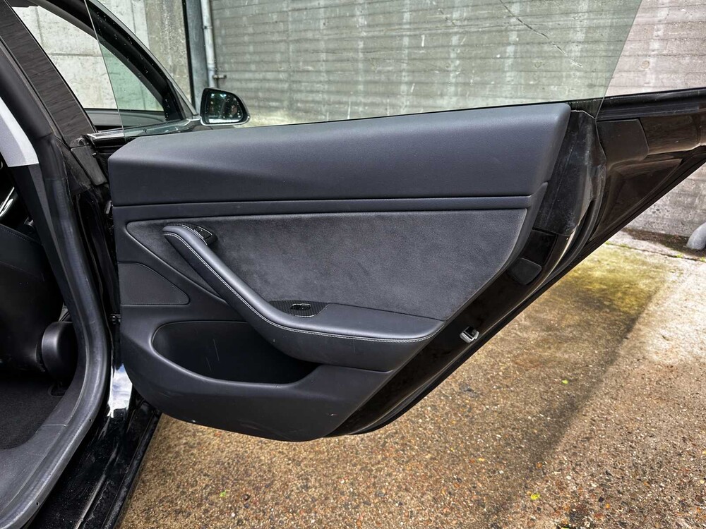 Tesla Model 3 Performance AWD75kWh 462pk 2019 (Origineel-NL), G-487-TG
