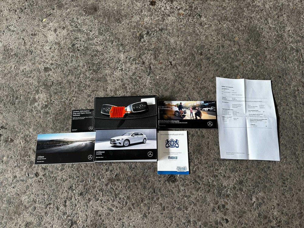 Mercedes-Benz A200 Launch Edition Premium Plus 163pk 2019 (Origineel-NL) A-klasse, ZV-617-L