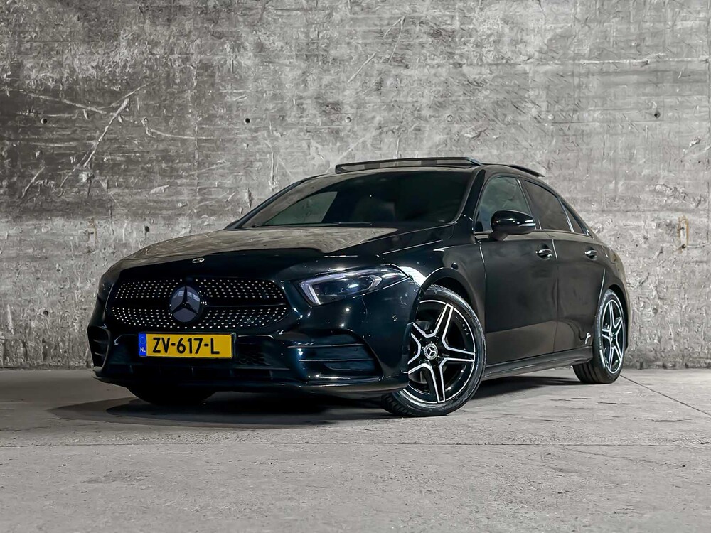 Mercedes-Benz A200 Launch Edition Premium Plus 163pk 2019 (Origineel-NL) A-klasse, ZV-617-L