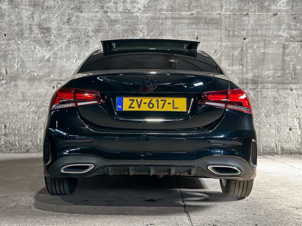Mercedes-Benz A200 Launch Edition Premium Plus 163pk 2019 (Origineel-NL) A-klasse, ZV-617-L