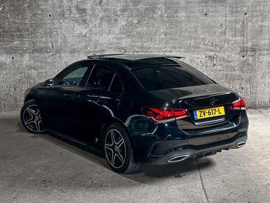 Mercedes-Benz A200 Launch Edition Premium Plus 163pk 2019 (Origineel-NL) A-klasse, ZV-617-L
