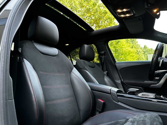 Mercedes-Benz A200 Launch Edition Premium Plus 163pk 2019 (Origineel-NL) A-klasse, ZV-617-L