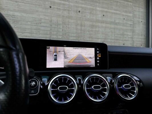 Mercedes-Benz A200 Launch Edition Premium Plus 163pk 2019 (Origineel-NL) A-klasse, ZV-617-L