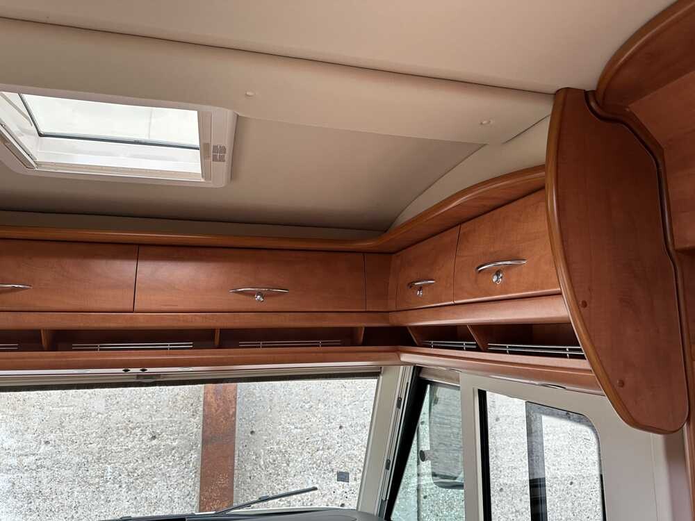 Carthago Chic C-Line I 4.2F 136pk 2011, KLK-90-S