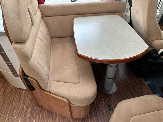 Carthago Chic C-Line I 4.2F 136pk 2011, KLK-90-S