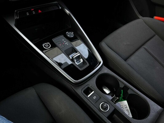Audi A3 Limousine 35 TFSI Pro Line 150pk 2021 (Origineel-NL + 1e eigenaar), K-035-XT