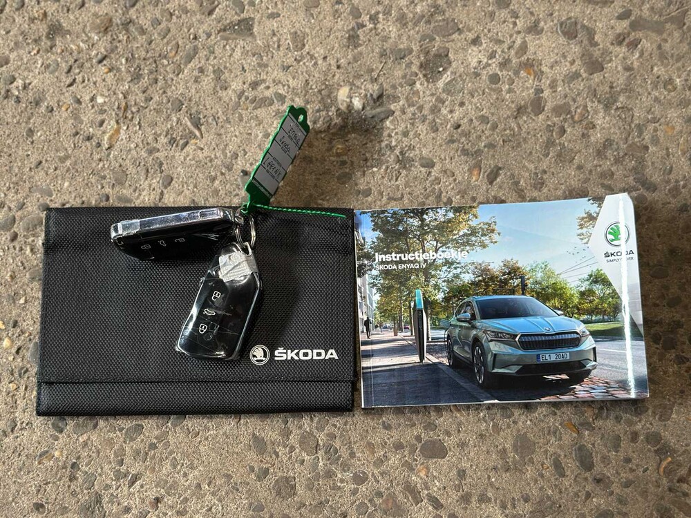 Skoda Enyaq iV 60 179pk 2021 (Origineel-NL), L-881-NX