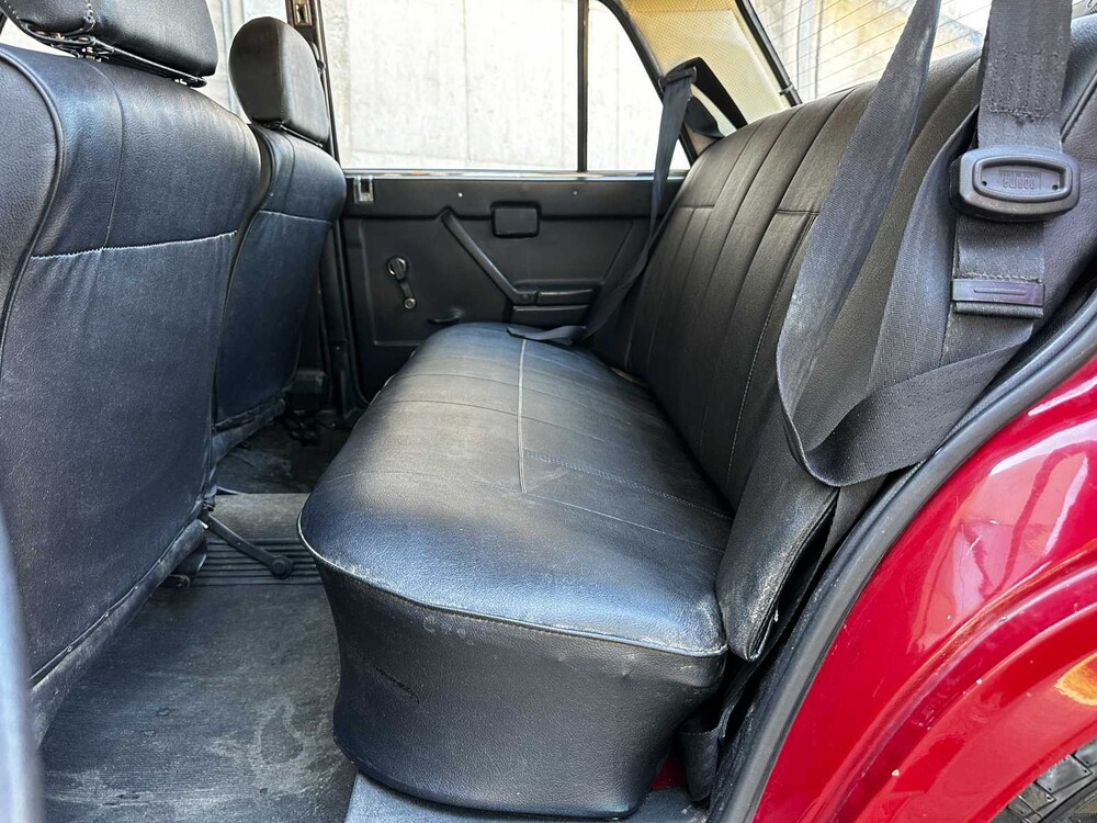 Lada 2105 69pk 1989