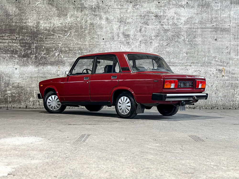 Lada 2105 69pk 1989