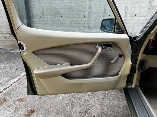 Mercedes-Benz 280 SE W116 240pk 1977