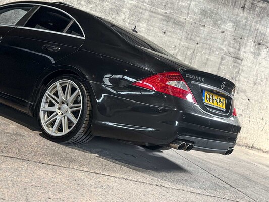 Mercedes-Benz CLS500 AMG 5.0 V8 306pk 2005 CLS-klasse Youngtimer, GBH-49-F