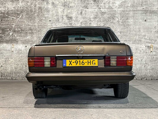 Mercedes-Benz SE W126 107 PS 1982, X-916-HG