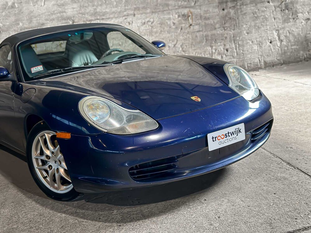 Porsche Boxster 2.7 220pk 2004