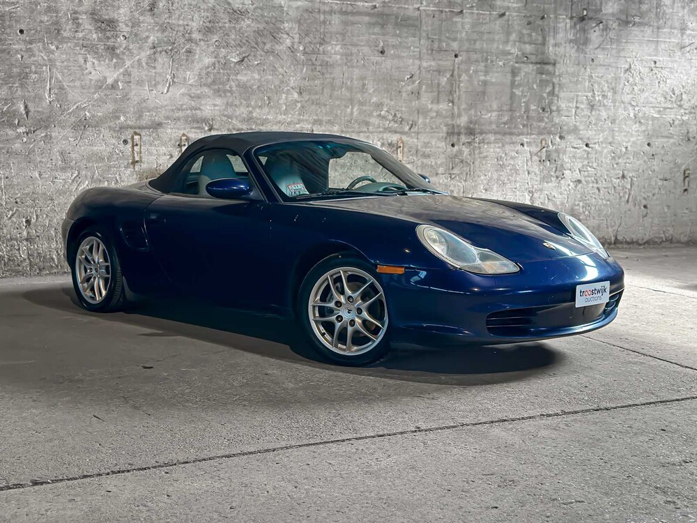 Porsche Boxster 2.7 220pk 2004