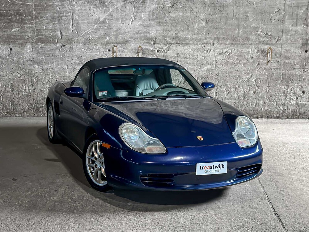 Porsche Boxster 2.7 220pk 2004