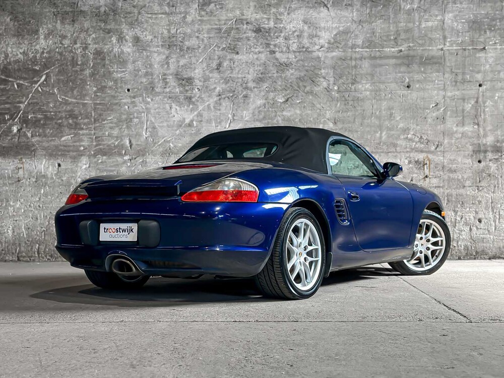 Porsche Boxster 2.7 220pk 2004