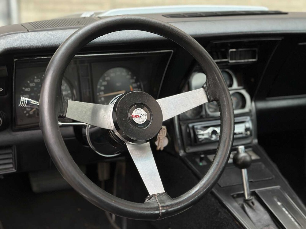 Chevrolet Corvette 5.7 V8 Convertible Two-Tone L-82 ANNIVERSARY EDITION 1 YZ 87 194pk 1978, 15-XXL-9