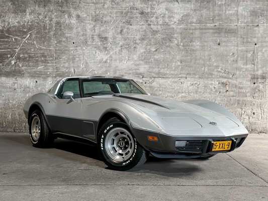 Chevrolet Corvette 5.7 V8 Convertible Two-Tone L-82 ANNIVERSARY EDITION 1 YZ 87 194pk 1978, 15-XXL-9