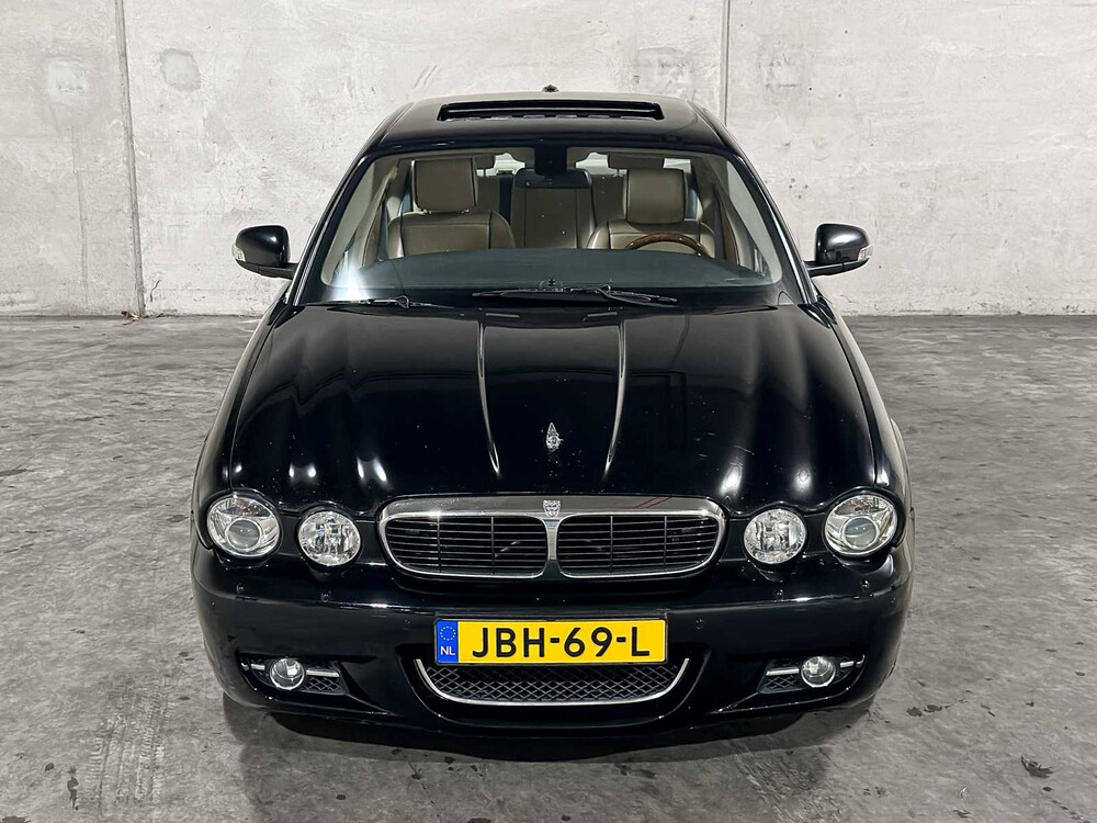 Jaguar XJ 2.7D V6 BITURBO LWB 207pk 2008, JBH-69-L