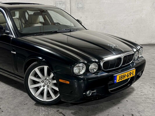 Jaguar XJ 2.7D V6 BITURBO LWB 207pk 2008, JBH-69-L