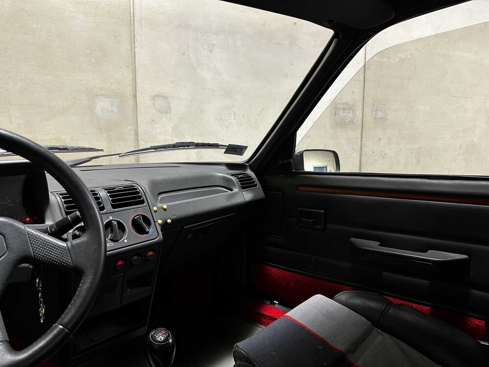 Peugeot 205 GTI 1.9 120pk 1989