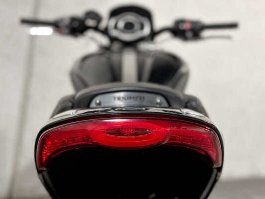 Triumph Rocket 3R 2500cc 167pk 2021