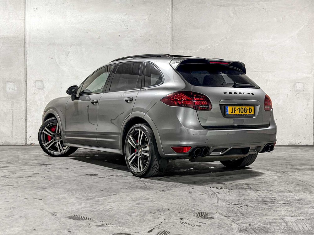 Porsche Cayenne Turbo 4.8 V8 500pk 2010, JF-108-D