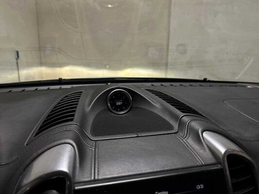 Porsche Cayenne Turbo 4.8 V8 500pk 2010, JF-108-D