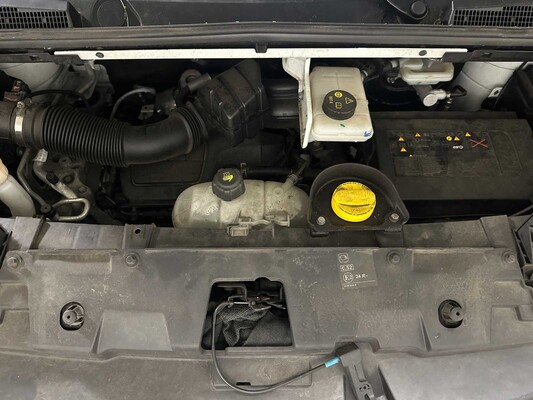 Renault Trafic 1.6 dCi T29L1H1 Comfort Energy 95pk 2019 (Origineel-NL) 3-persoons, VDH-44-F