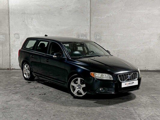 Volvo V70 2.4 D5 Momentum 185pk 2008 (Origineel-NL), 23-HHF-4