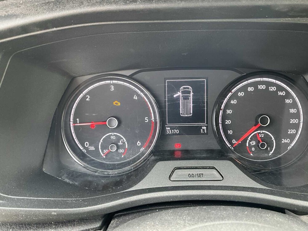 Volkswagen Transporter 2.0 TDI L2H1 XL 150pk 3-Persoons 2023 V-03-RHJ (33.170km)