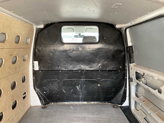 Volkswagen Transporter 2.0 TDI L2H1 XL 150pk 3-Persoons 2023 V-03-RHJ (33.170km)