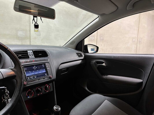 Volkswagen Polo 1.2-12V BlueMotion Trendline 68 PS 2011, ZL-666-L