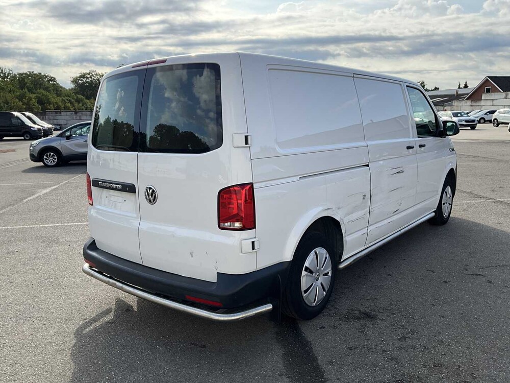 Volkswagen Transporter 2.0 TDI L2H1 XL 150pk 3-Persoons 2023 V-03-RHD (35.404km)