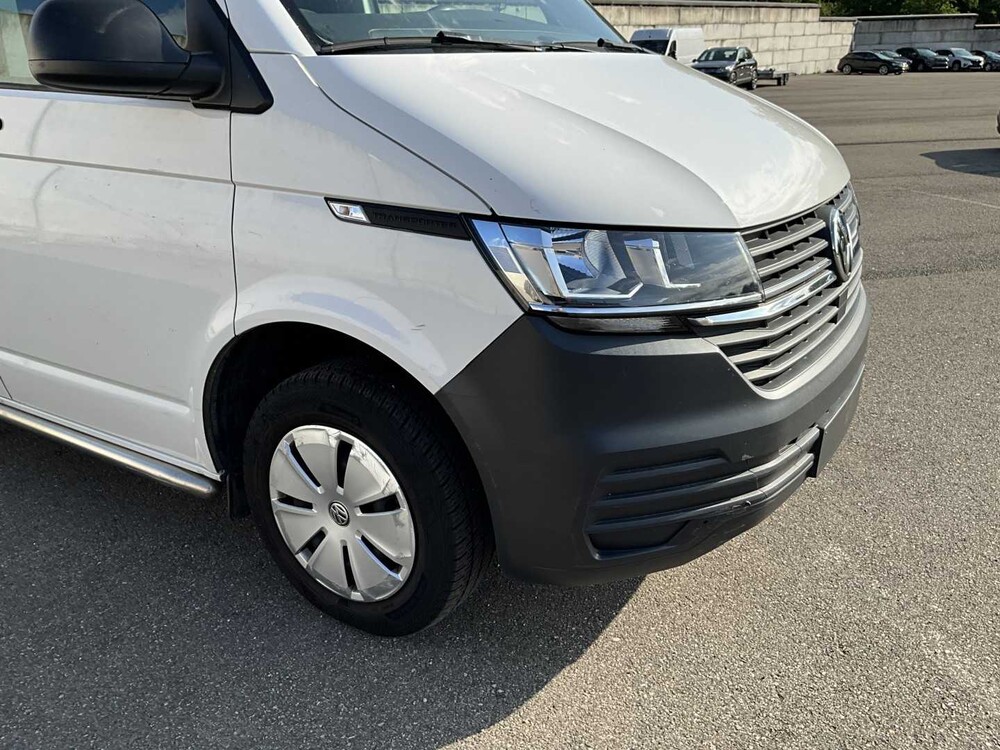 Volkswagen Transporter 2.0 TDI L2H1 XL 150pk 3-Persoons 2023 V-03-RHD (35.404km)