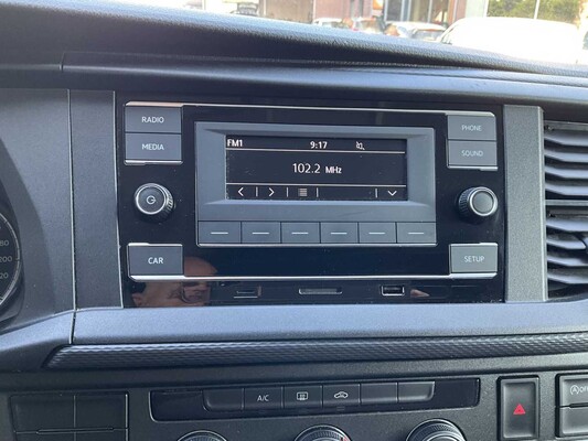 Volkswagen Transporter 2.0 TDI L2H1 XL 150pk 3-Persoons 2023 V-03-RHD (35.404km)