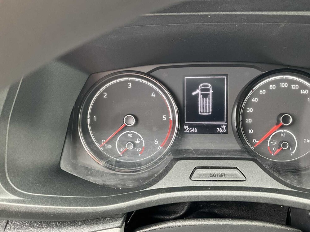 Volkswagen Transporter 2.0 TDI L2H1 XL 150pk 3-Persoons 2023 V-05-RGN (35.548km)