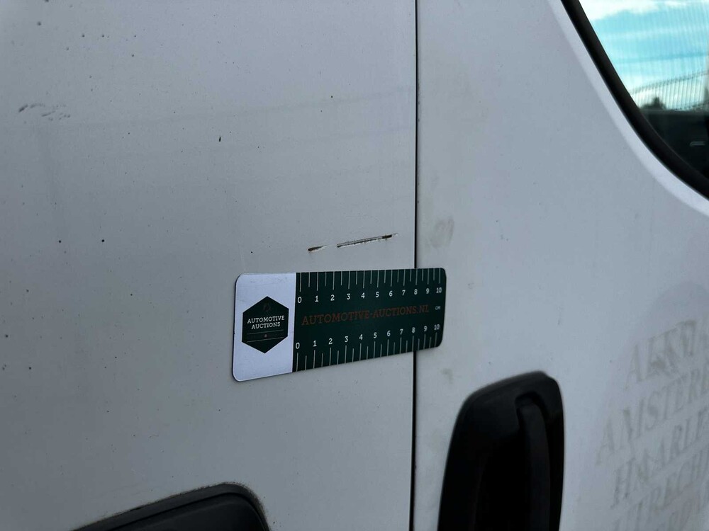 Iveco Daily 35S13V 2.3 410 H3 126pk 2015 (3-persoons), V-418-XR