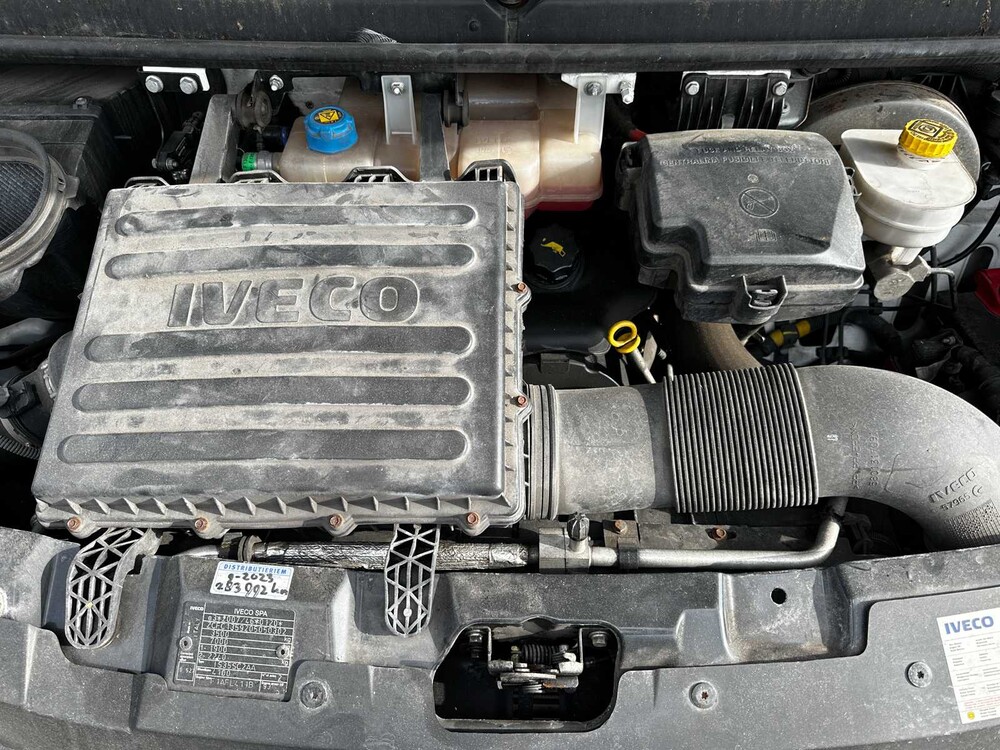 Iveco Daily 35S13V 2.3 410 H3 126pk 2015 (3-persoons), V-418-XR