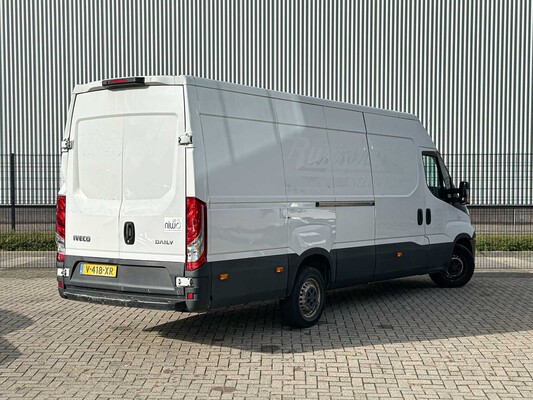 Iveco Daily 35S13V 2.3 410 H3 126pk 2015 (3-persoons), V-418-XR