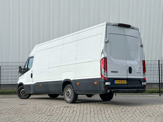 Iveco Daily 35S13V 2.3 410 H3 126pk 2015 (3-persoons), V-418-XR