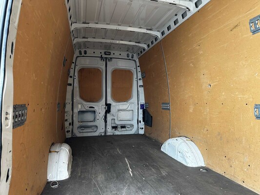 Iveco Daily 35S13V 2.3 410 H3 126pk 2015 (3-persoons), V-418-XR