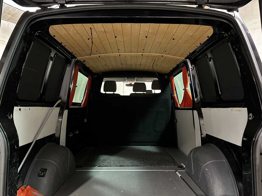 Volkswagen Transporter 2.0 TSI 204pk 2016 (Automaat) 3-persoons, V-17-LFZ