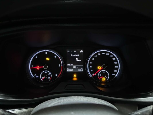 Volkswagen Transporter 2.0 TDI L2H1 109pk 2021 (Origineel-NL) Dubbele Cabine, VHJ-81-N