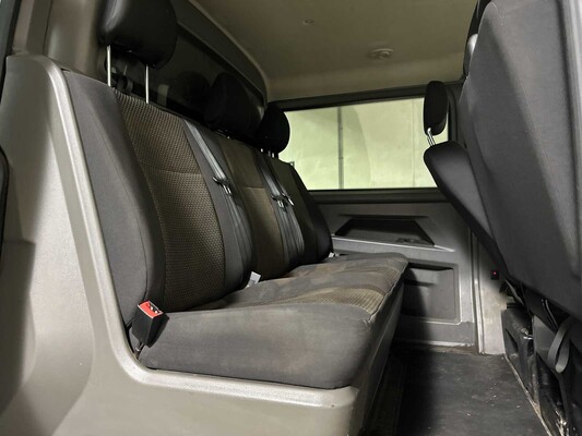Volkswagen Transporter 2.0 TDI L2H1 109hp 2021 (Original-NL) Double Cab, VHJ-81-N